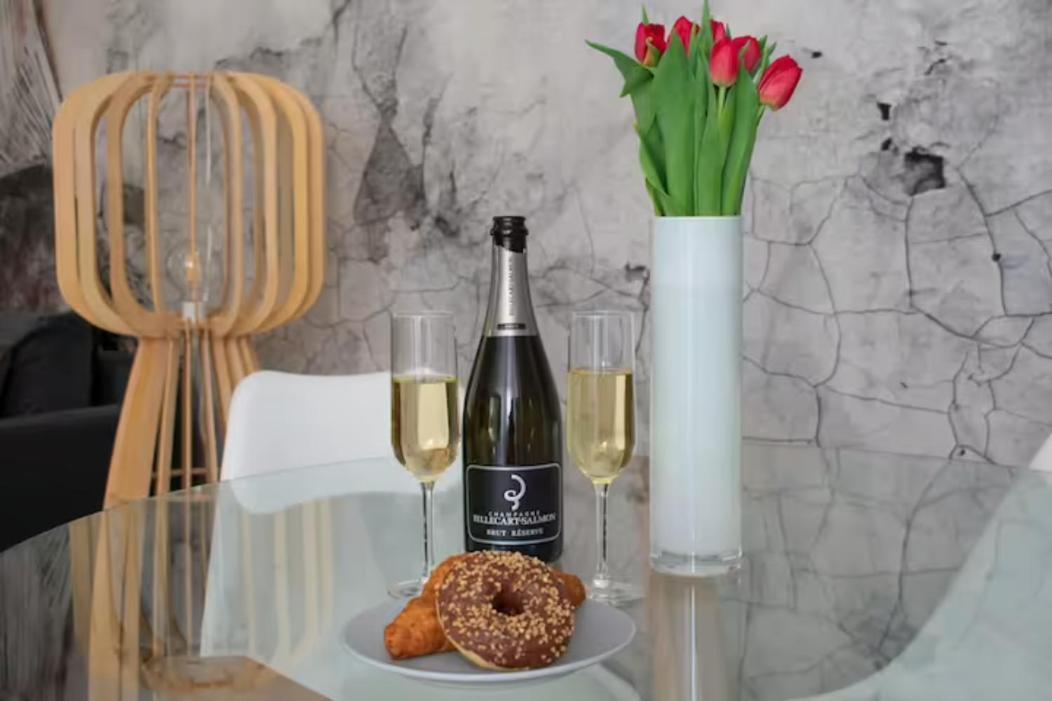 בודפשט Elegant Stylish Modern Downtown Home Next 2 Danube מראה חיצוני תמונה